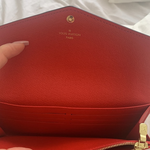 LV wallet - Picture 5 of 8